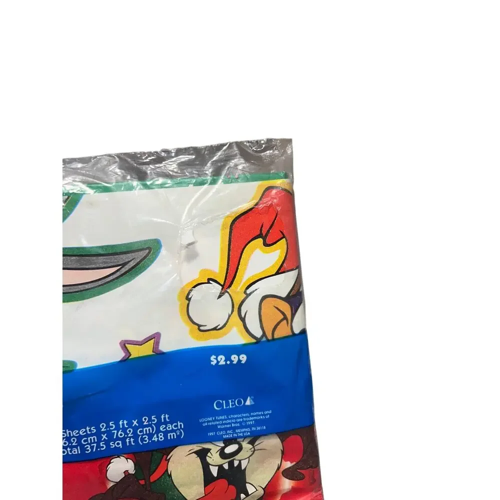 Vintage Looney Tunes Christmas holiday wrapping paper Taz, Bugs bunny tweety